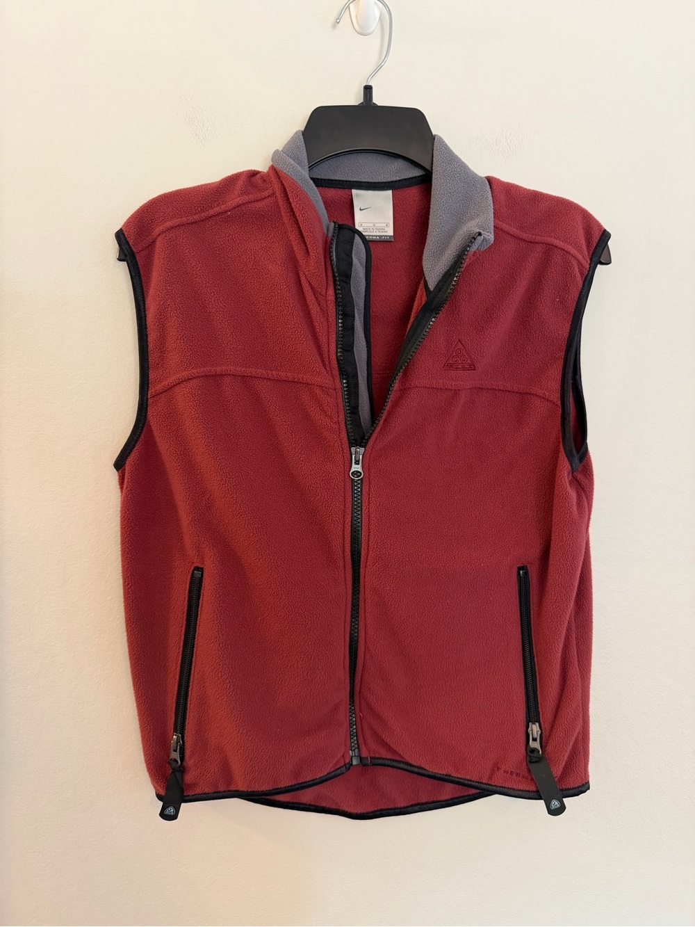 Vintage Nike ACG Therma-FIT Fleece Vest Men’s Medium Red Gray Full Zip